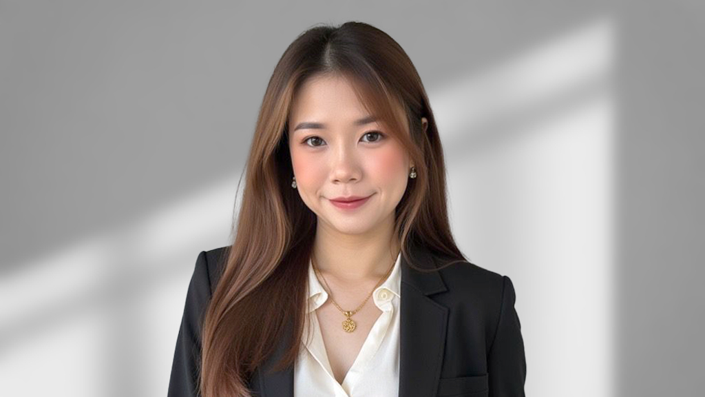Elaine Lee